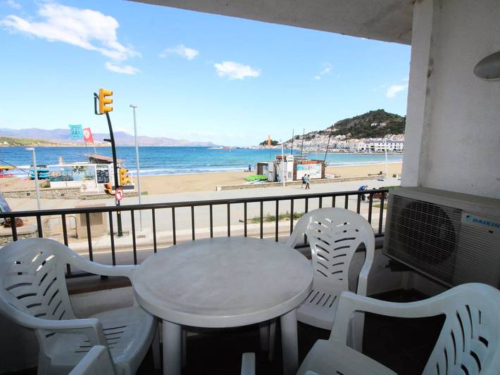 Appartement de vacances pour 4 personnes, avec terrasse, animaux acceptés - 1