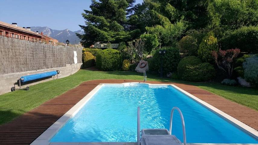 Hôtel pour 2 personnes, avec Terrasse ainsi que Piscine et Vue à Bagà - 2