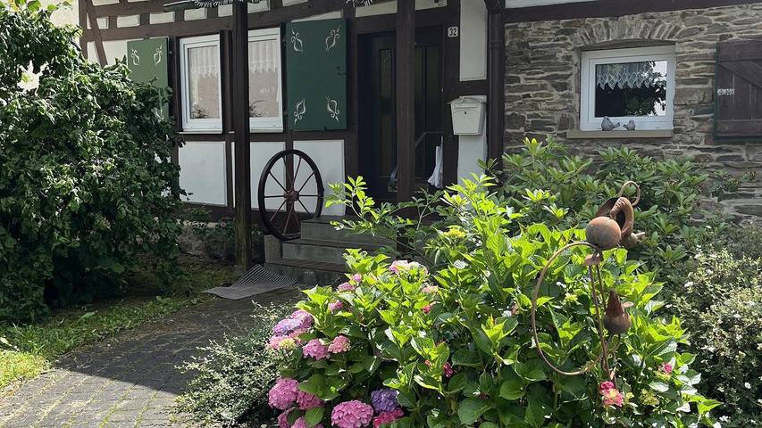 Ferienhaus für 6 Personen, mit Garten und Terrasse in Rheinland-Pfalz