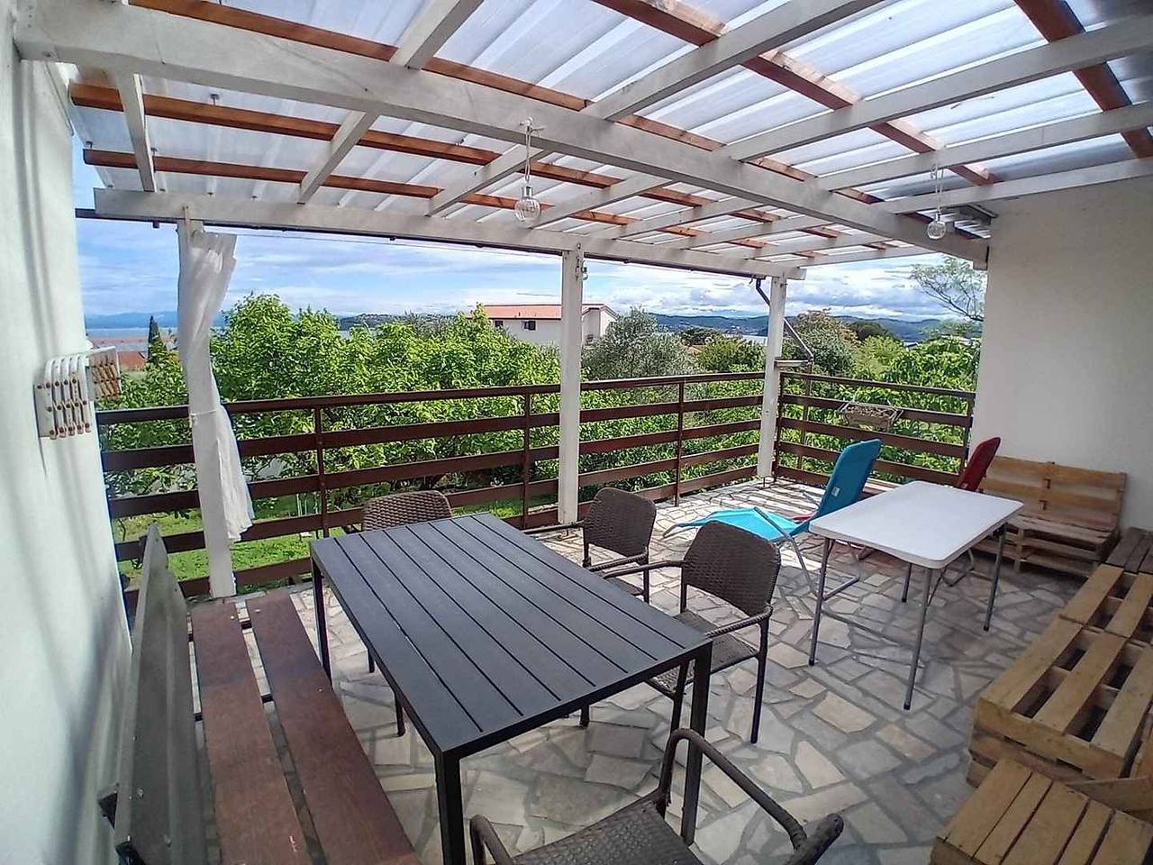 Ganze Ferienwohnung, Ferienwohnung mit Balkon in Crveni Vrh, Umag und Umgebung