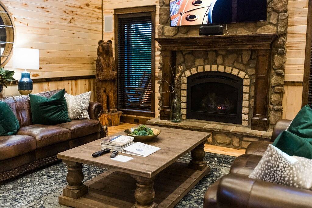 Neu! Geräumig! \"Nennen Sie es ein Tag\" Luxus-Kabine in Broken Bow; Beavers Bend in Broken Bow, Broken Bow Lake