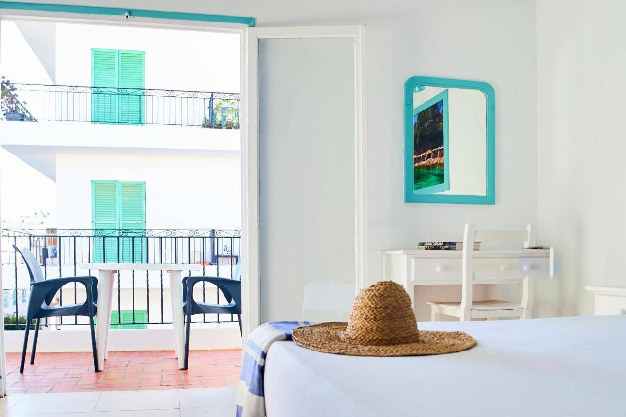 Hostal Sunset Ibiza in Ocean Beach Ibiza, Sant Antoni de Portmany