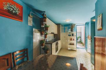 Gîte pour 2 personnes, avec terrasse et vue à Koper