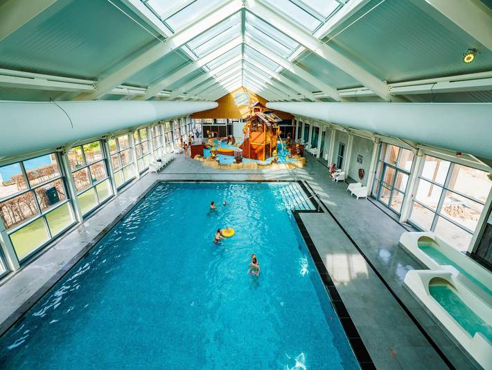 Lodge in Niederlande mit Pool & Veranda in Maurik, Gelderland
