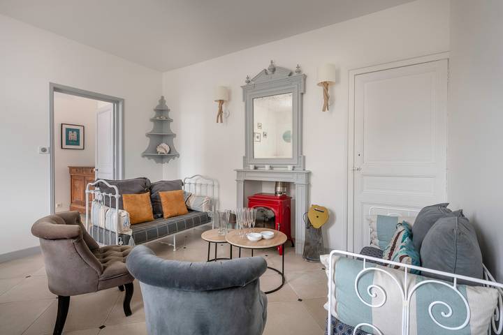 Location de vacances pour 8 personnes, avec jardin dans Plage Du Port Meleu Prefailles - 3