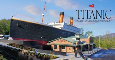 Log Cabin for 8 Guests in Pigeon Forge, Sevier County, Picture 3