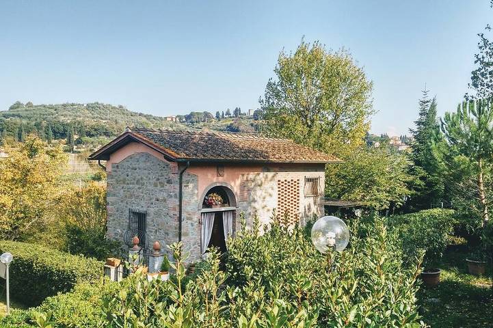 Ferienhaus für 4 Personen, mit Terrasse und Garten