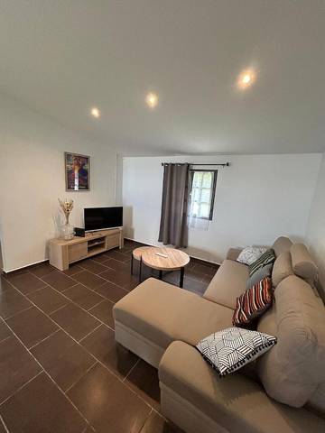 Gîte pour 4 personnes, avec jardin et vue dans Le Quatorzieme
