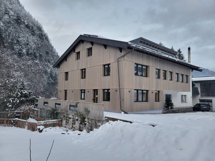 Entire apartment, Apartment 'Wohnung "Steinbock"' with Mountain View, Private Terrace and Wi-Fi in Bregenzerwald, Au