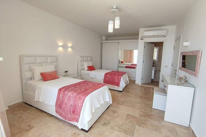 Villa mit Pool – Zentral gelegen in Kaş, Saklıkent