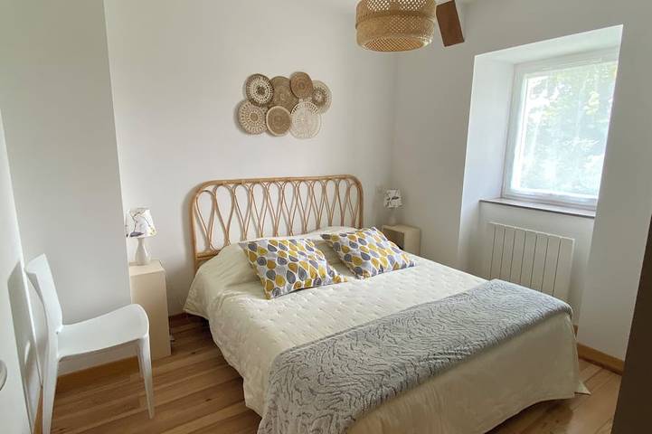 Location de vacances pour 5 personnes, avec jardin à Lachapelle-Graillouse - 2