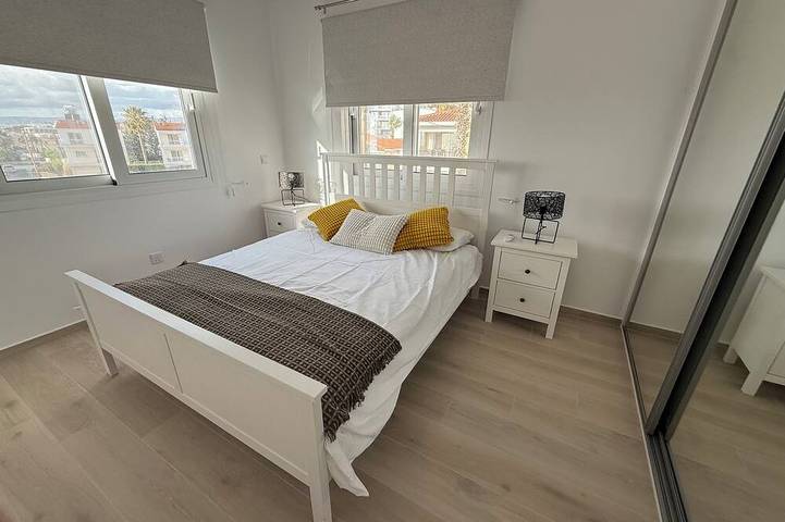 Ganze Wohnung, Seaview Top floor 3 bedroom apartment in Paphos, Südzypern