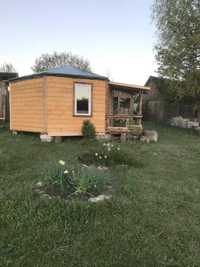 Camping für 4 Personen, mit Ausblick und Garten sowie Sauna in Estland