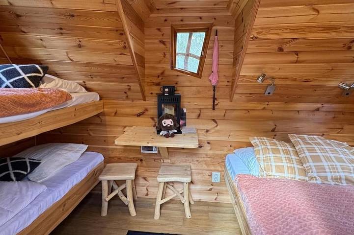 Gîte pour 21 personnes, avec balcon et jardin à Le Tourneur - 3