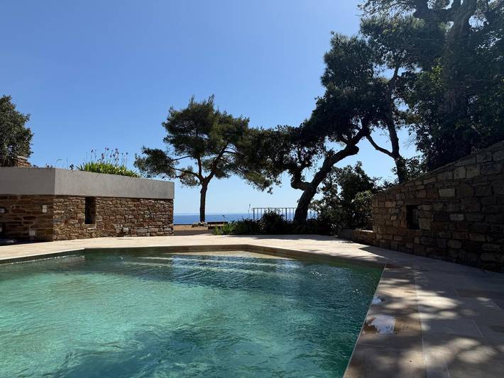 Valanvi (6p) with pool at Bormes-les-Mimosas in Bormes-les-Mimosas, Nationaal park Port-Cros