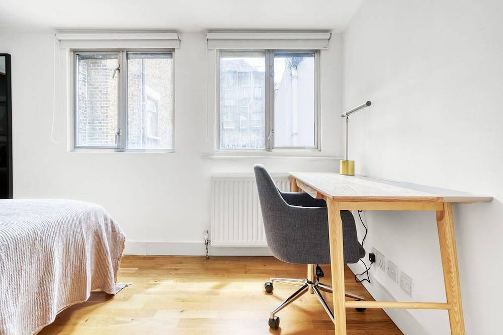 Apartamento entero, Fitzrovia 2Br on Tottenham Crt Rd, nr. Oxford Str. Shops, by Blueground in Camden, Londres