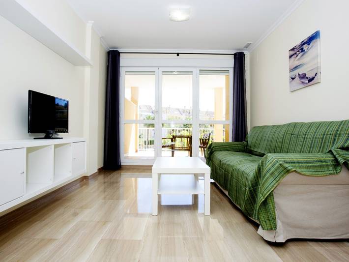 Gîte pour 5 personnes, avec Terrasse ainsi que Jardin et Piscine à Dénia - 4