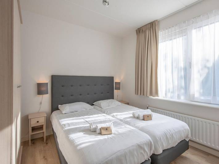 Ferienhaus für 8 Personen, mit Terrasse und Garten sowie Sauna in Scharendijke - 3