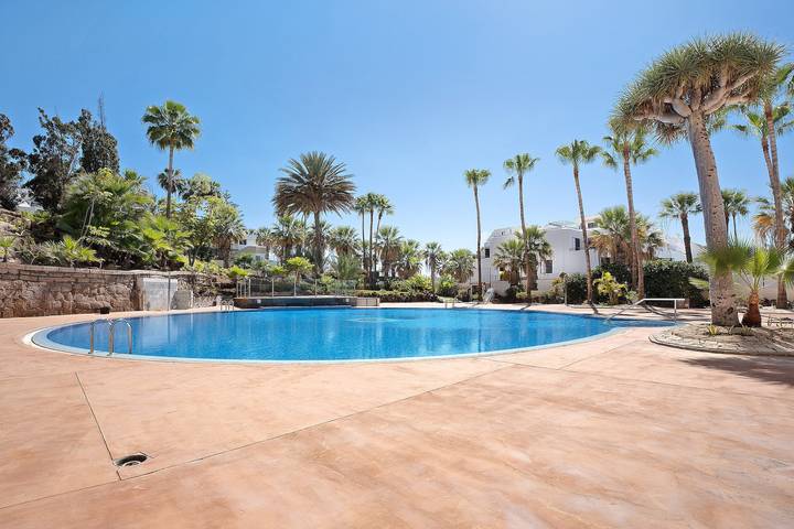 Ferienwohnung für 2 Personen, mit Balkon und Garten sowie Kinderpool in Playa de las Américas