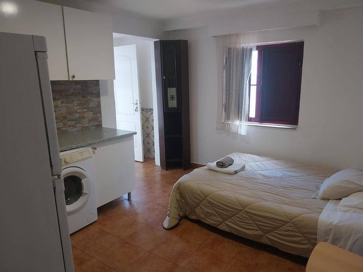 Apartamento inteiro, One-Bedroom Apartment in Ermidas-Sado, Alentejo Litoral