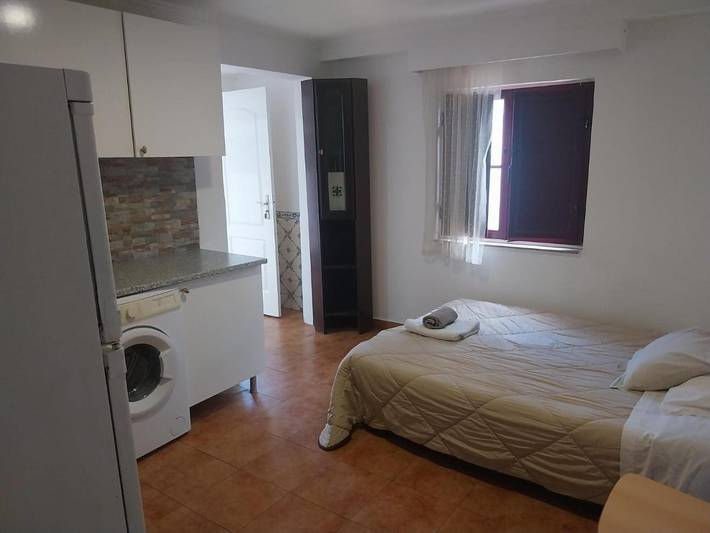 Apartamento inteiro, One-Bedroom Apartment in Ermidas-Sado, Alentejo Litoral