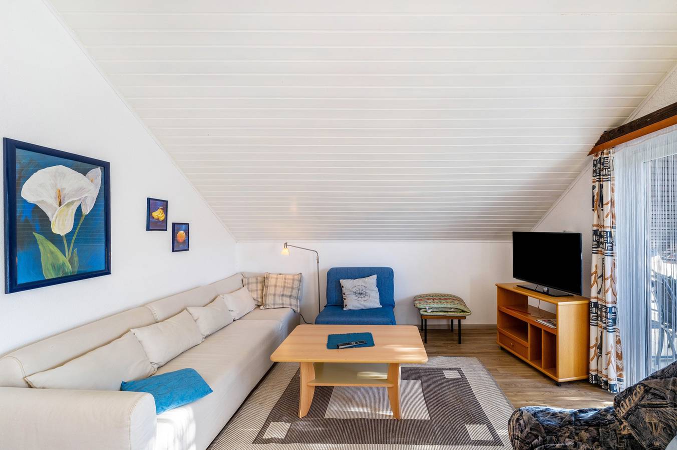 Ganze Wohnung, Apartment „Ferienwohnung 7“ mit Gemeinschaftsgarten, Balkon und Wlan in Endingen am Kaiserstuhl, Endingen