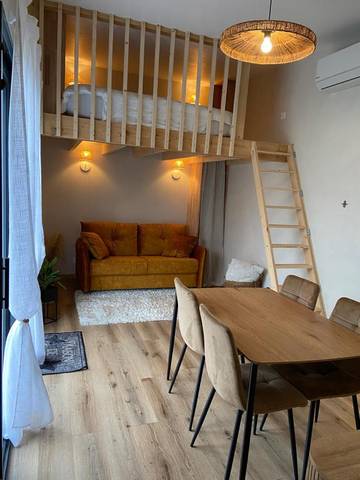 Maison de vacances pour 4 personnes, avec jardin ainsi que vue et piscine dans la Sarthe