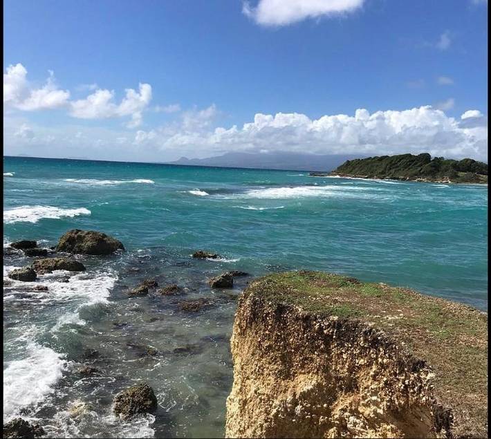 Gîte pour 4 personnes, avec terrasse et vue dans Plage de Saint-Félix
