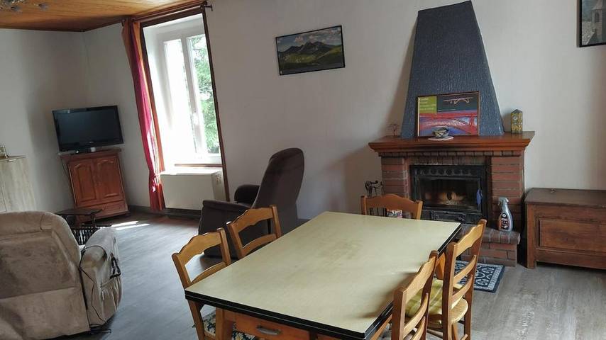 Location de vacances pour 8 personnes, avec jardin à Neussargues-Moissac - 3