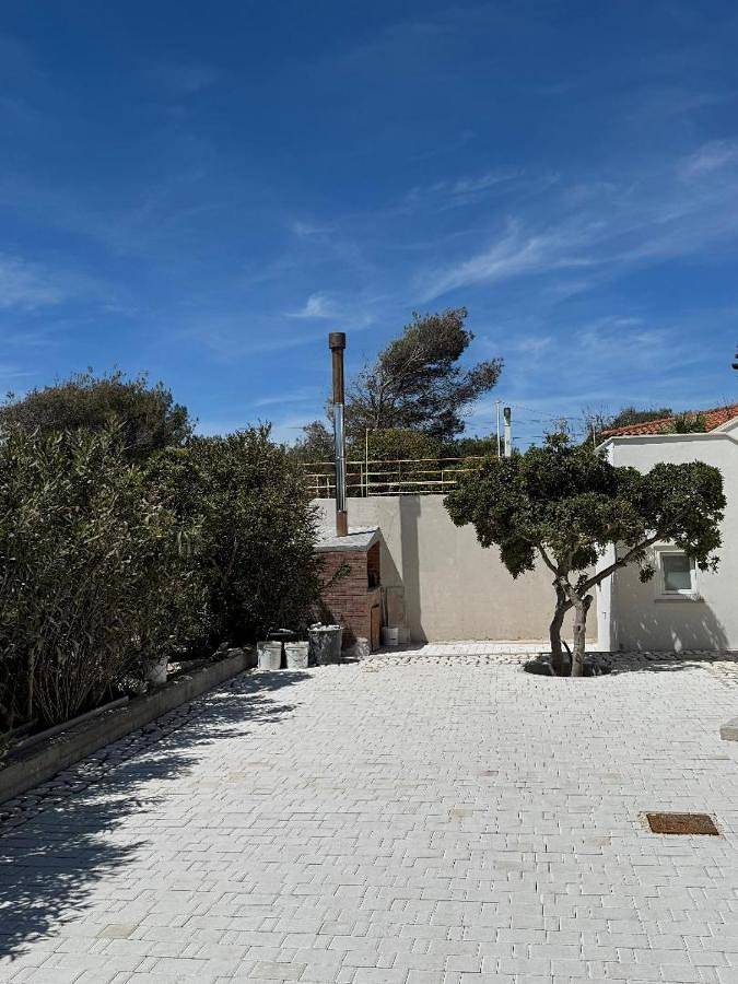 Gîte pour 6 personnes, avec jacuzzi et jardin, adapté aux familles dans Castellaneta Marina - 3