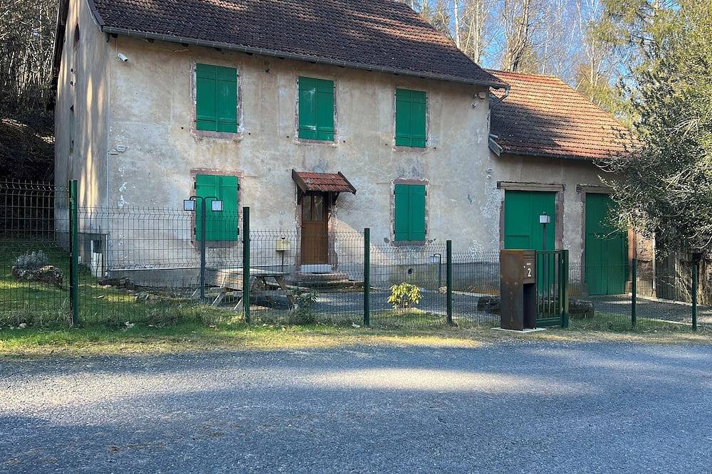 Gîte pour 8 personnes au milieu de la nature. Animaux de compagnie acceptés ! in Turquestein-Blancrupt, Sarrebourg
