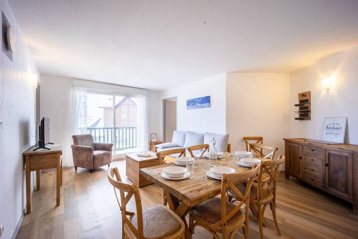 Location de vacances pour 8 personnes, avec Balcon et Piscine à Peyragudes