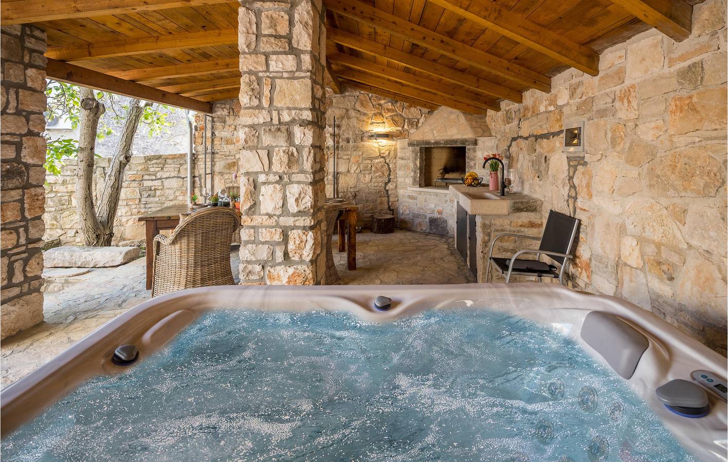 Ferienwohnung mit Panoramablick, WLAN, Terrasse und Parkplatz in der Nähe von Barban in Barban, Südküste Istrien