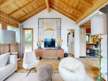 Villa for 12 Guests in Hérémence, Western Alps, Picture 4