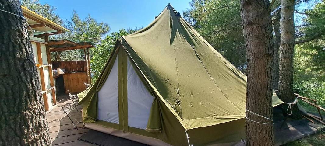 Tente pour 2 personnes, avec Terrasse et Jardin en Croatie