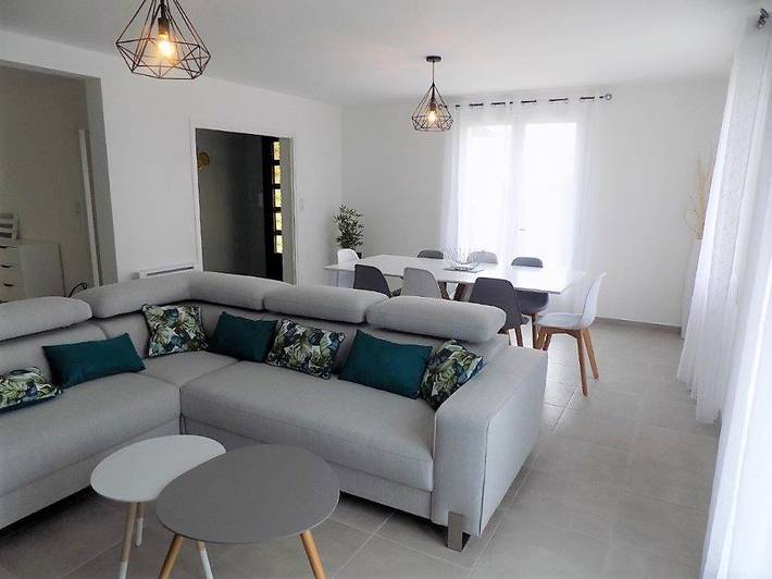 Location de vacances pour 6 personnes, avec terrasse et jardin dans Courlay Sur Mer - 4