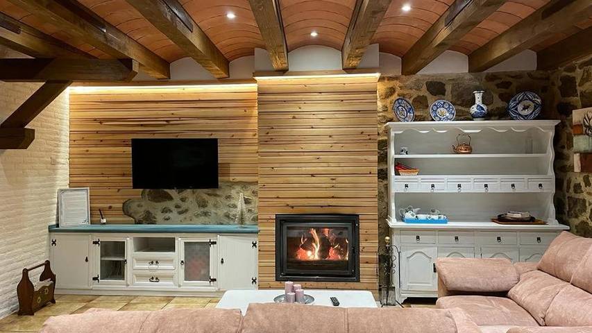 Casa de vacaciones para 8 personas, con jacuzzi y balcón en Provincia de Ávila