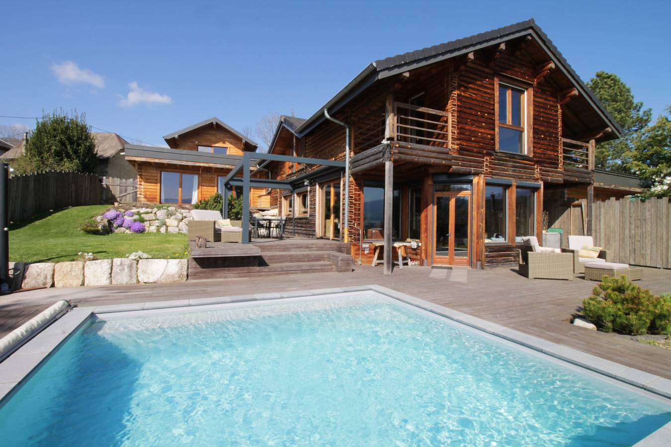 Formidable Chalet avec piscine et vue in Vimines, Chambéry und Umgebung