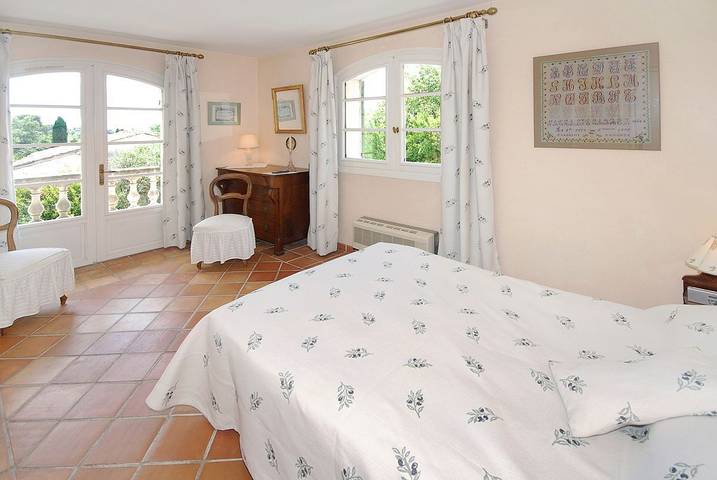 Location de vacances pour 8 personnes, avec jardin et terrasse à Vauvert - 3