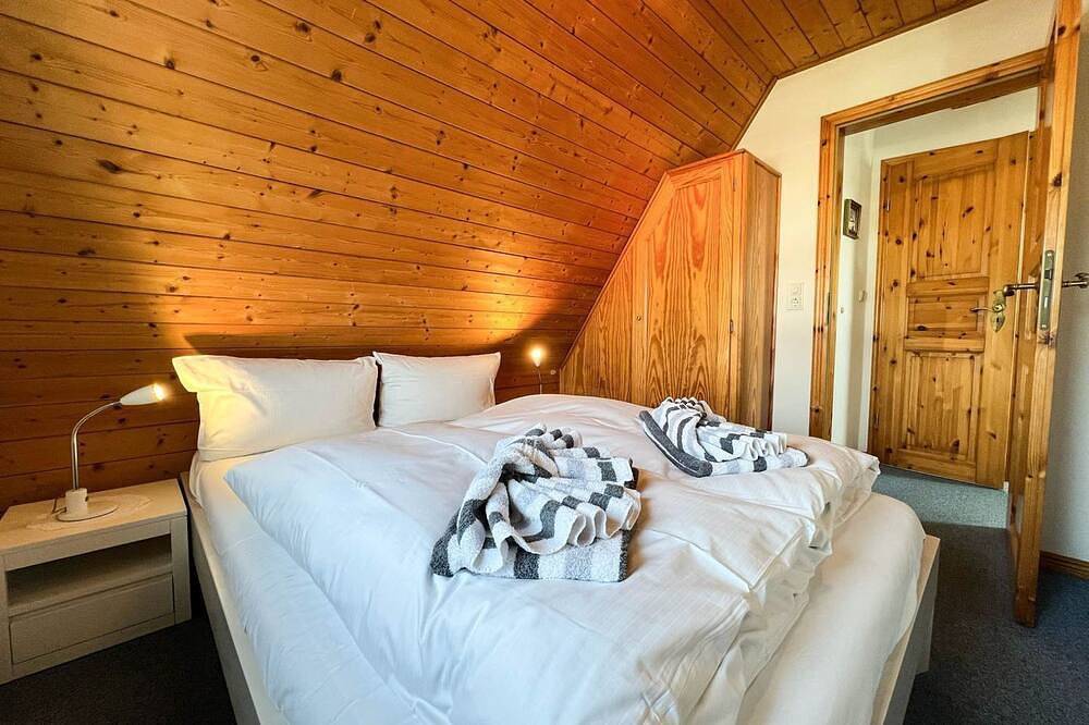 Ganze Wohnung, Hausteil - Das Haus liegt am Ortseingang von Tinnum ruhig in einer Sackgasse in Tinnum, Sylt (Gemeinde)