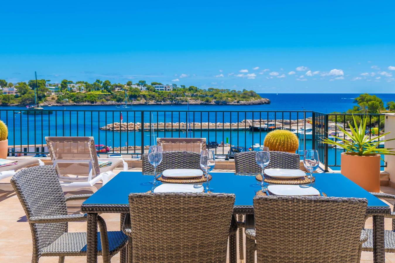 Ganze Ferienwohnung, Es Port (Portopetro) - Gemütliches Apartment mit Meerblick und kostenlosem Wlan in Portopetro, Santanyí