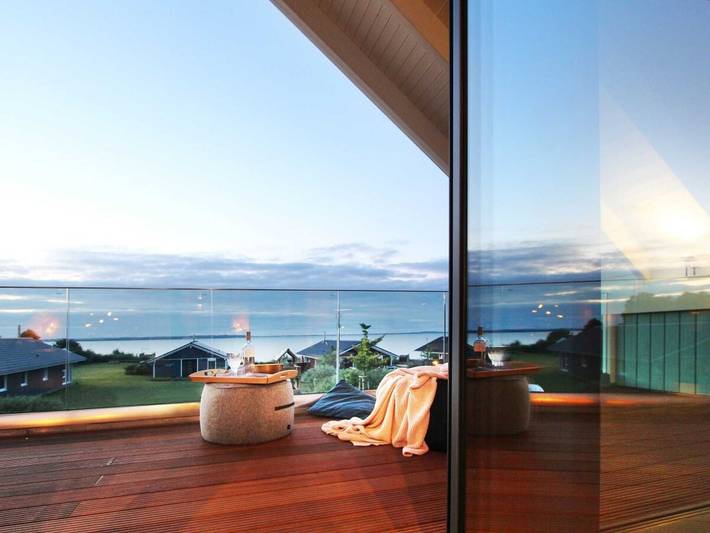 Ferienhaus für 16 Personen, mit Garten und Sauna sowie Whirlpool, kinderfreundlich in Steinbergkirche - 2