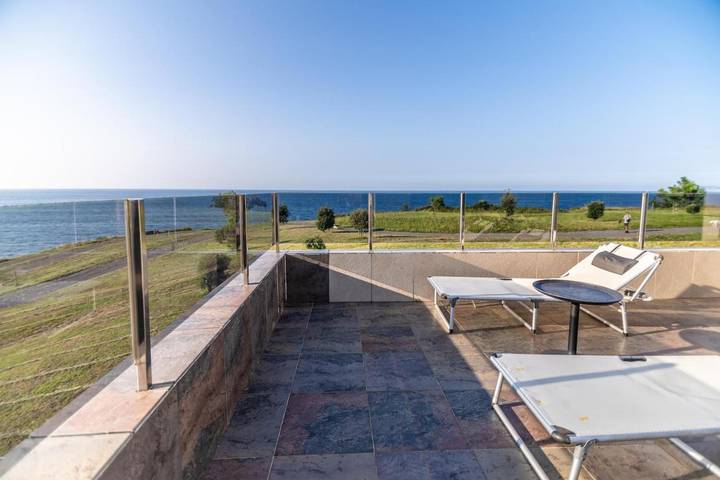 Gîte pour 6 personnes, avec Balcon et Terrasse ainsi que Jardin et Vue à Castro-Urdiales - 2