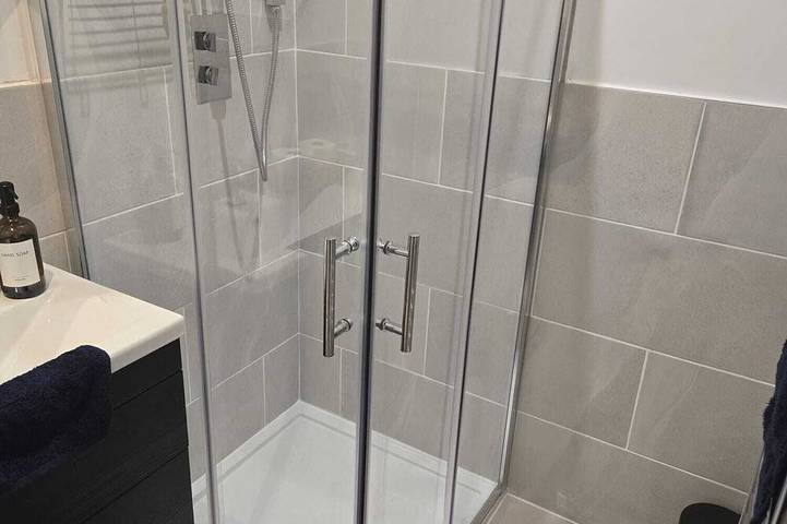 Ganze Wohnung, Newly Built Cosy Studio Apartment..Perfect for a Single professional or Couple in Hertfordshire