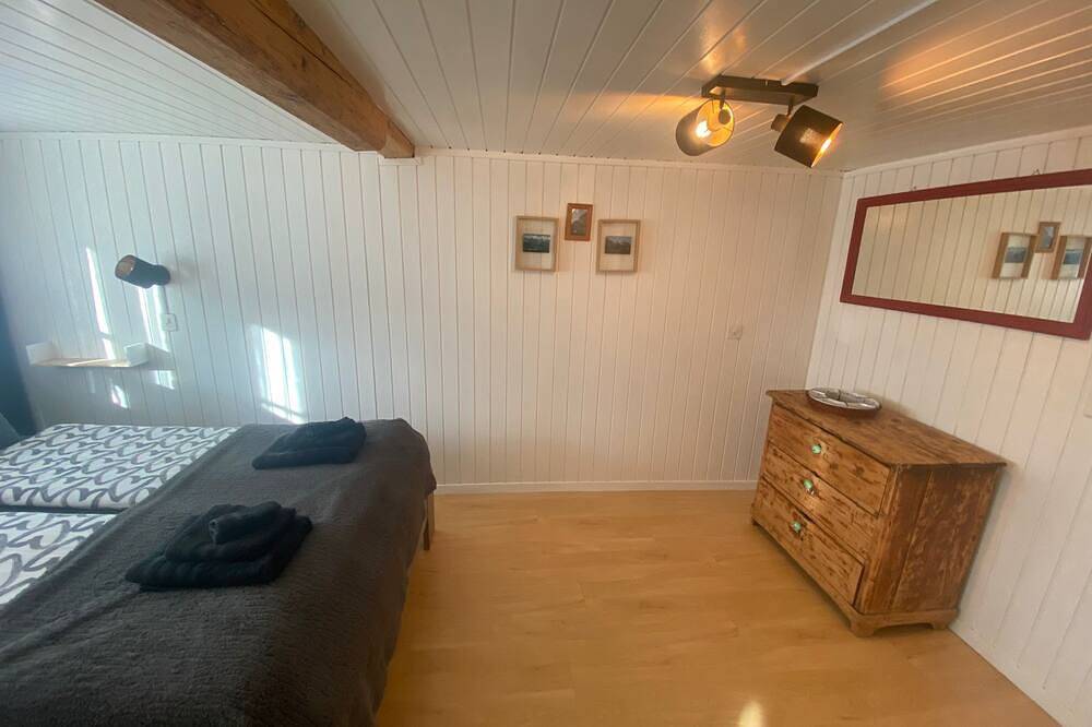 Cosy apartment in heritage protected swiss chalet in Matten bei Interlaken, Lac de Thoune
