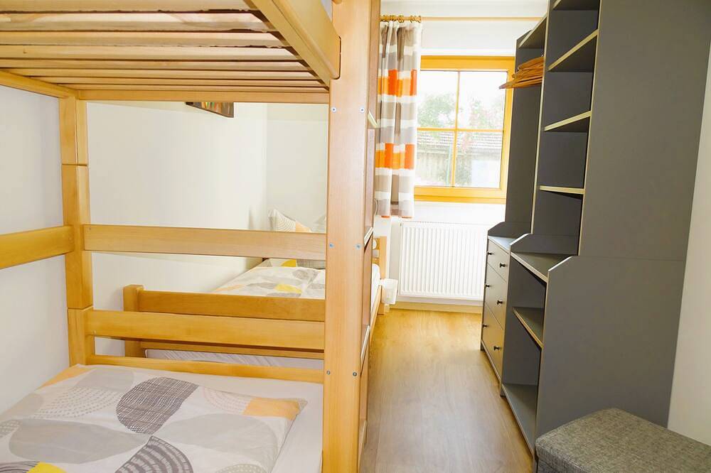 Ganze Wohnung, Aktivcard-Fewo (85 qm) auf dem Lindenhof mit Sonnenterrasse/Schlittenhang in Sankt Englmar, Ostbayern