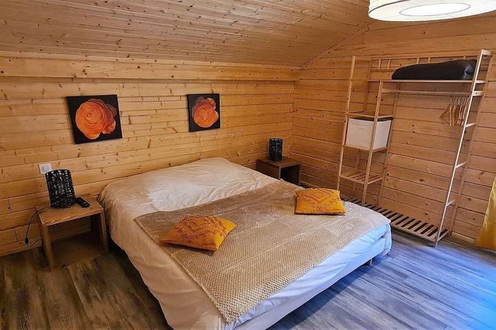 Venosc Village Chalet \"Le Melgueil\" 3 * / 10 Pers Gondel 300m Jacuzzi Wifi in Vénosc, Les Deux Alpes