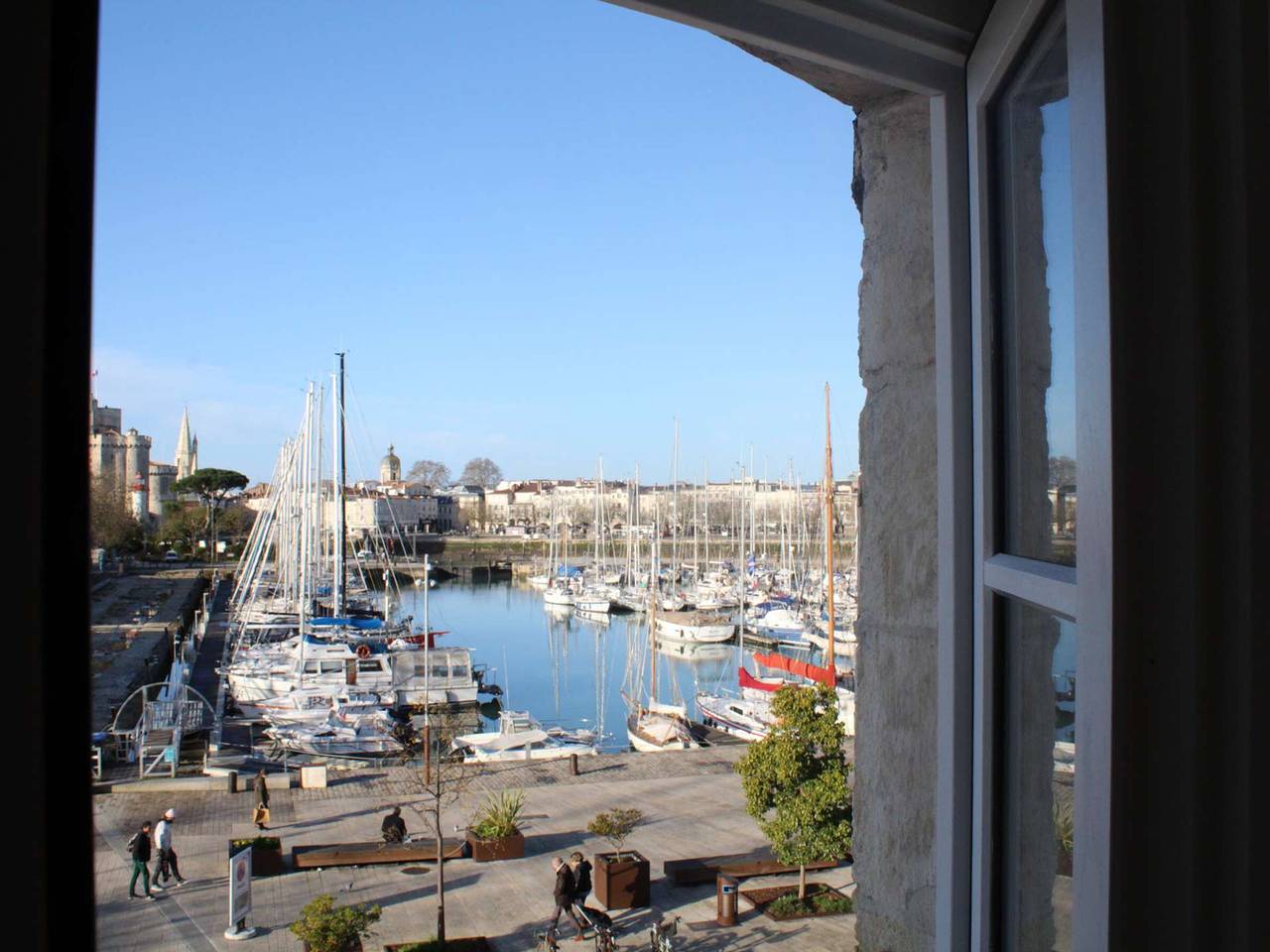 Appartement entier, Studio rénové au port de La Rochelle, 3 couchages, moderne et central in La Rochelle, Région de La Rochelle