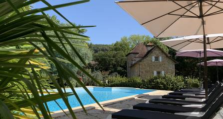 Cottage pour 2 personnes, avec jardin et piscine à Saint-Denis-lès-Martel