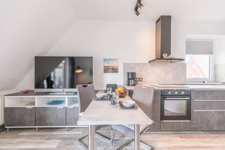 Ganze Wohnung, "Strandglück"! Moderne Ferienwohnung in ruhiger Appartementanlage in Hafen Büsum, Büsum